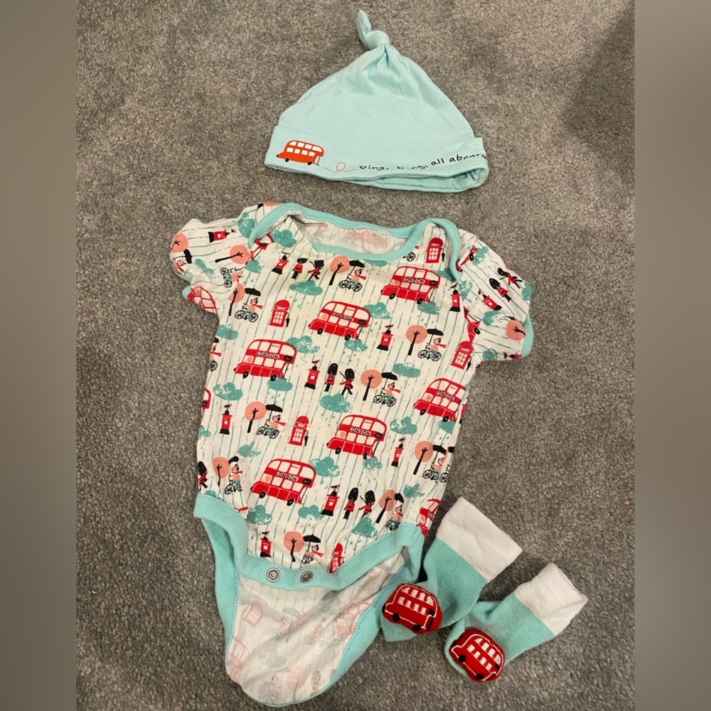 Newborn Little Red Bus London England Souvenir Bodysuit Romper